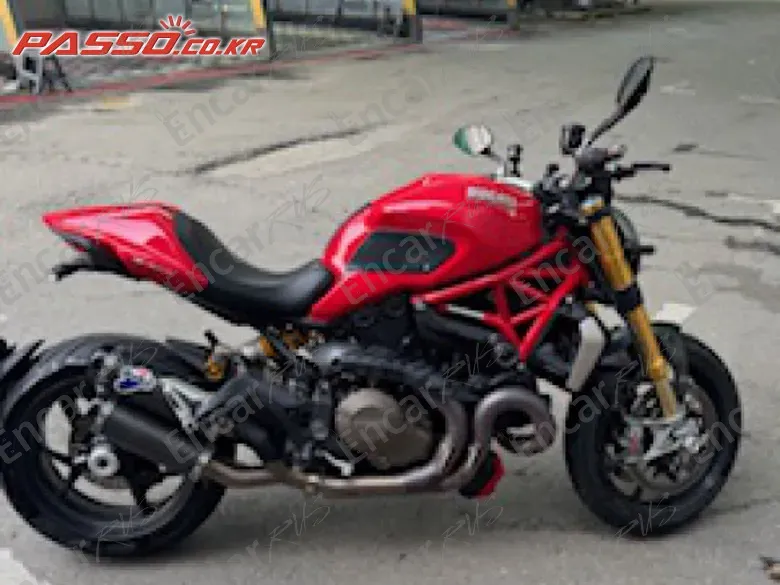 Ducati Monster 1200 S - фото 0