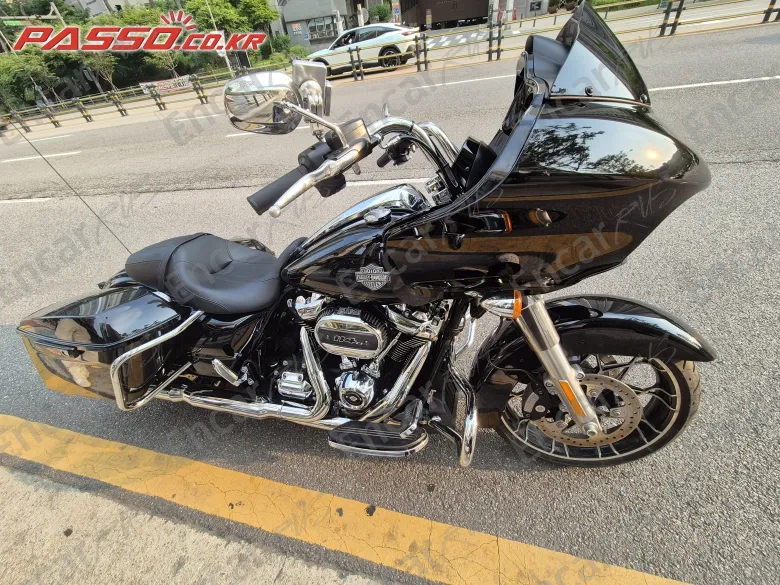 HARLEY-DAVIDSON FLTR - фото 0
