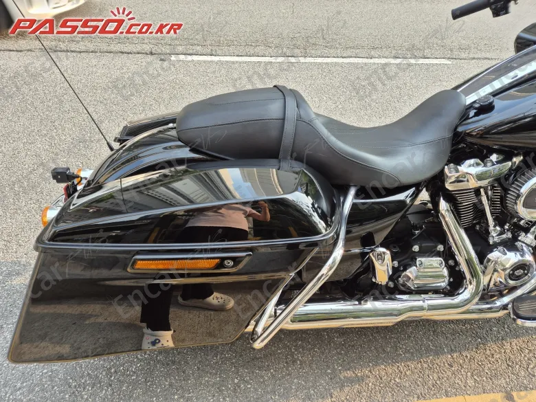 HARLEY-DAVIDSON FLTR - фото 4
