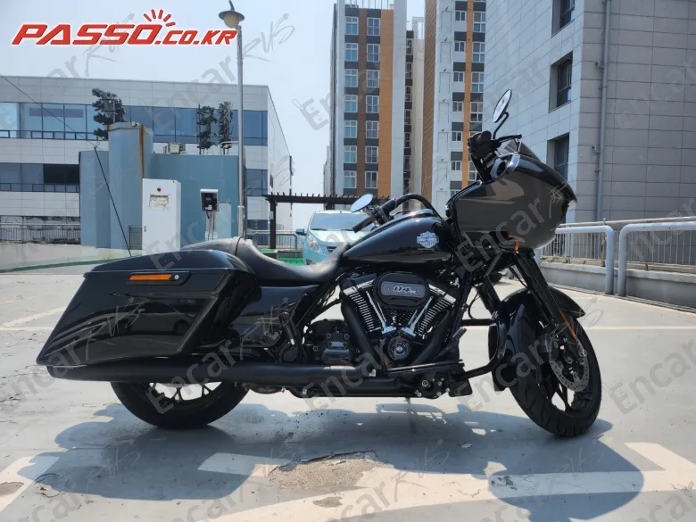 Harley-Davidson Road Glide Special