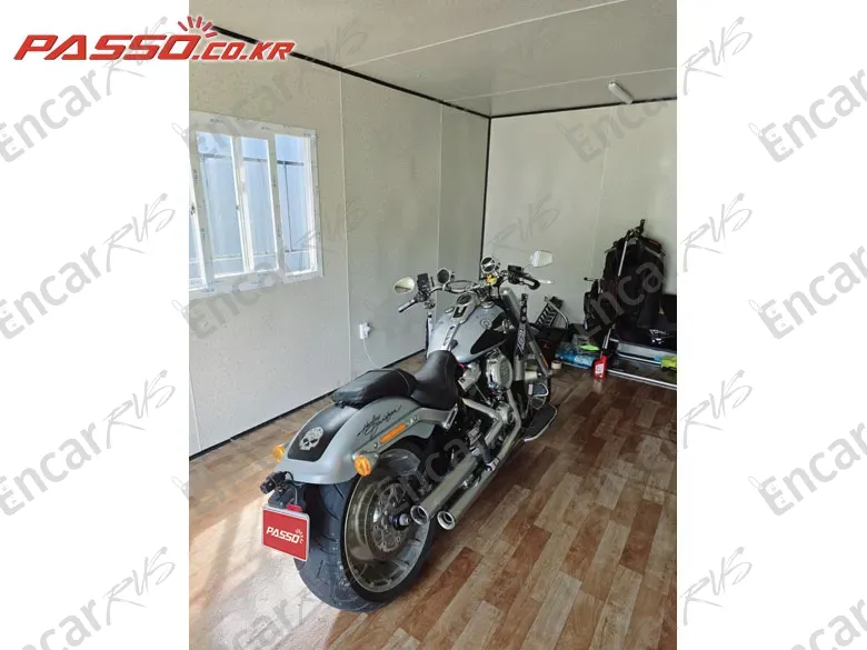HARLEY-DAVIDSON FAT BOY 107 - фото 1