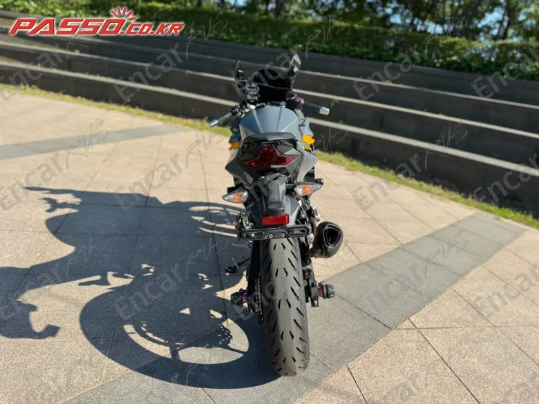 Kawasaki Ninja 400 Abs - фото 2