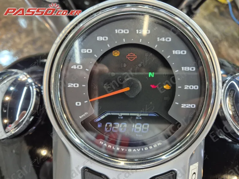 HARLEY-DAVIDSON FAT BOY 107 - фото 3