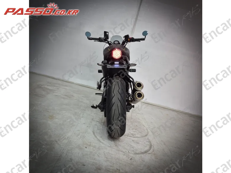 Yamaha Xsr 700 - фото 2