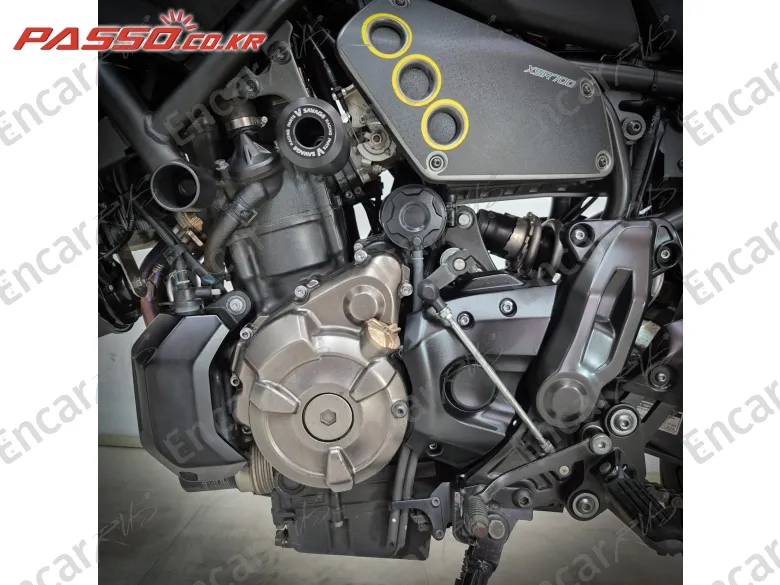 Yamaha Xsr 700 - фото 4