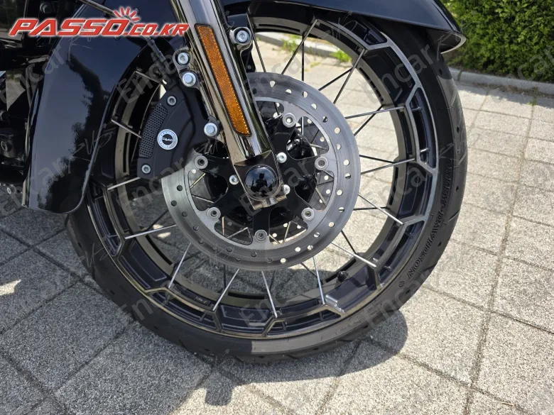 Harley-Davidson Fltrse3 - фото 5