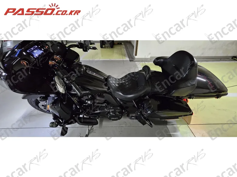 HARLEY-DAVIDSON ROAD GLIDE SPECIAL - фото 1