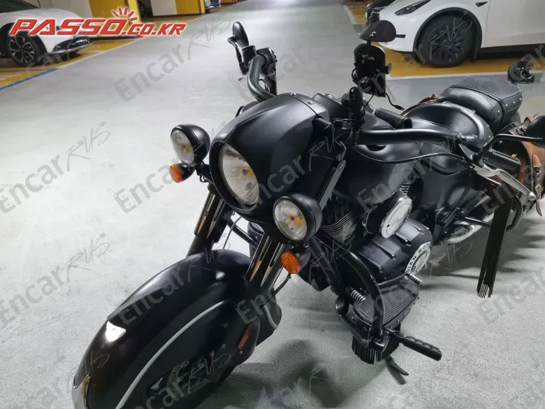 Indian Chief Dark Horse - фото 3