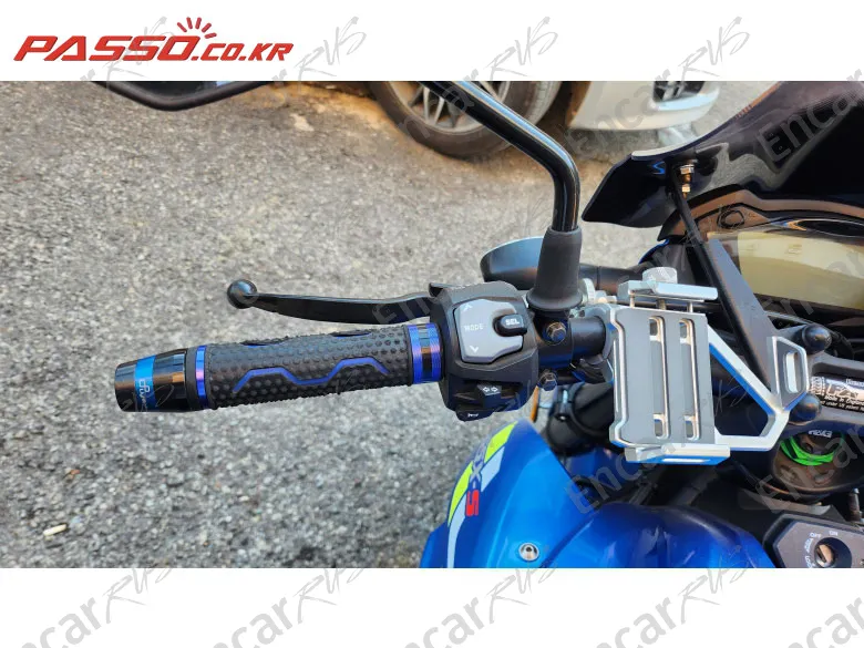 Suzuki Gsx S 1000 - фото 3
