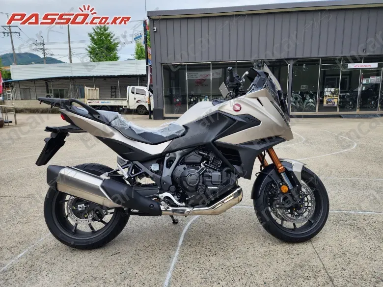 Honda Nt 1100 Dct - фото 0