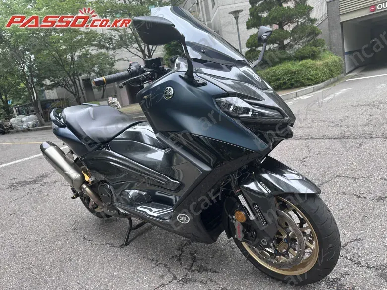 YAMAHA T MAX 560 - фото 0