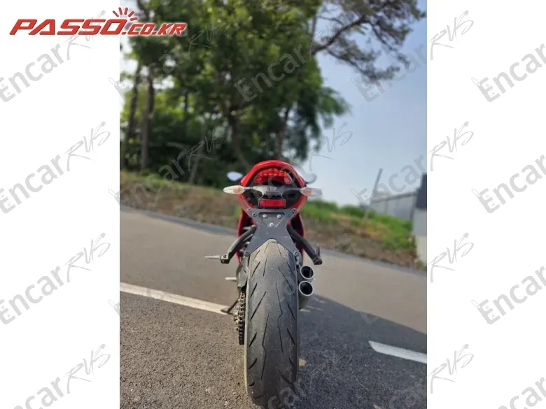 Ducati Supersport 950 S - фото 2