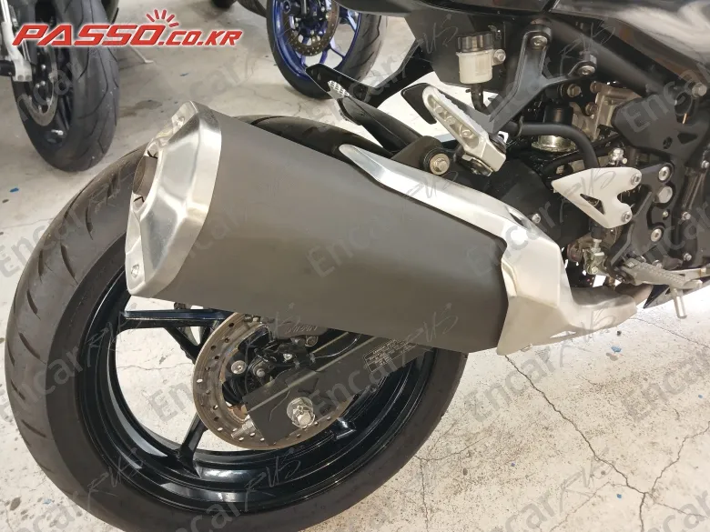 KAWASAKI ZX 500 R - фото 6