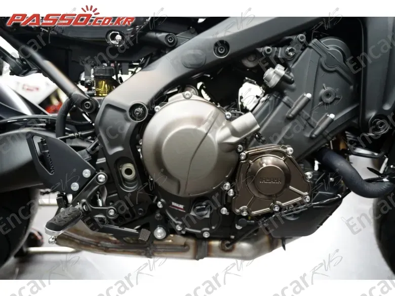 Yamaha Xsr 900 - фото 6