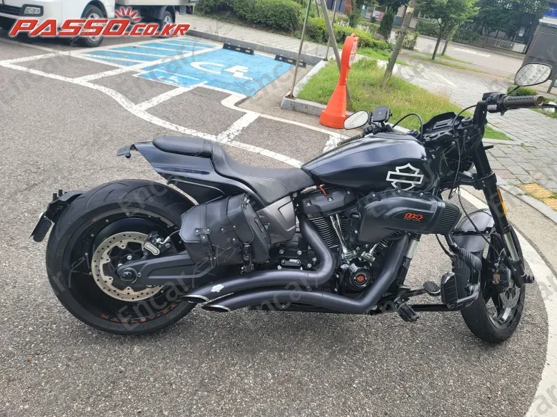 Harley-Davidson Fxdr 114 - фото 0