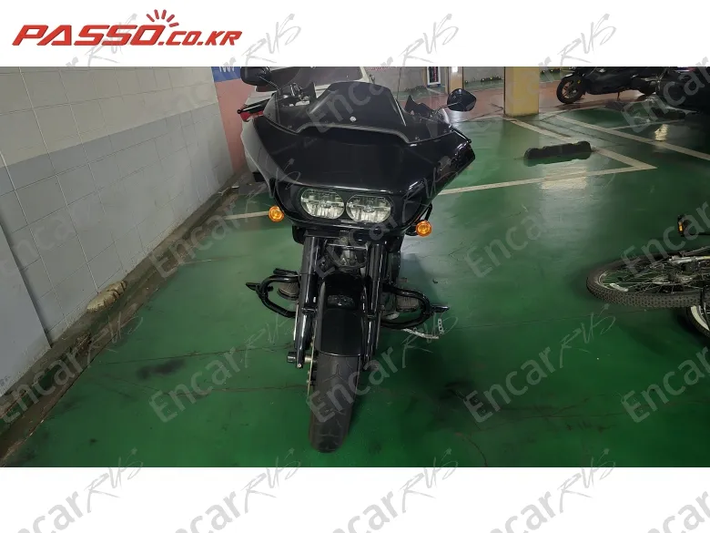 HARLEY-DAVIDSON ROAD GLIDE SPECIAL - фото 5