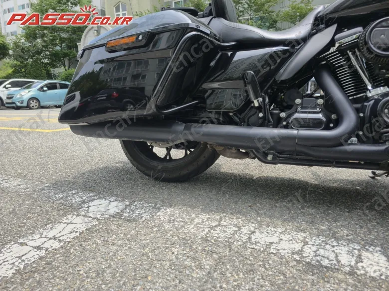HARLEY-DAVIDSON ROAD GLIDE SPECIAL - фото 6