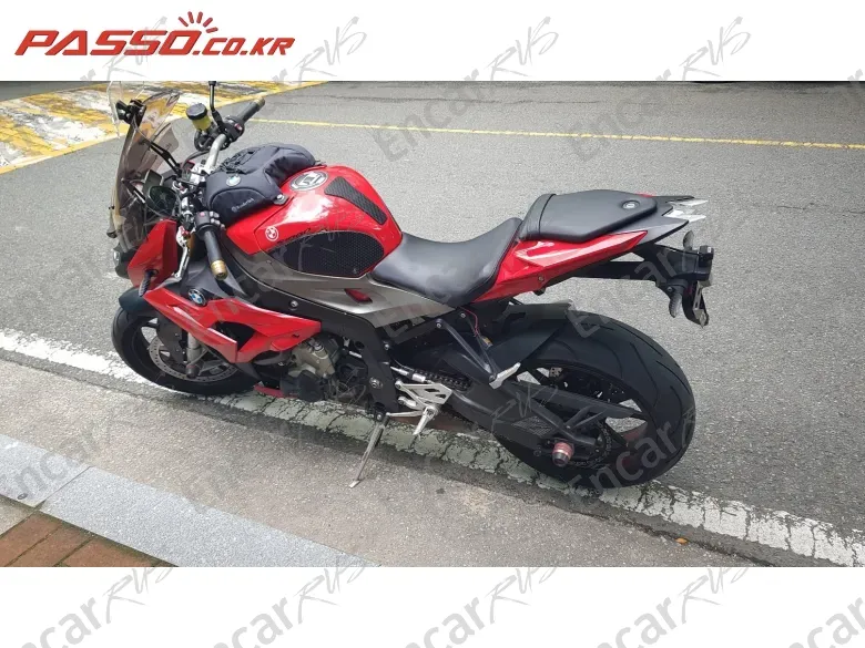 BMW S 1000 R - фото 1