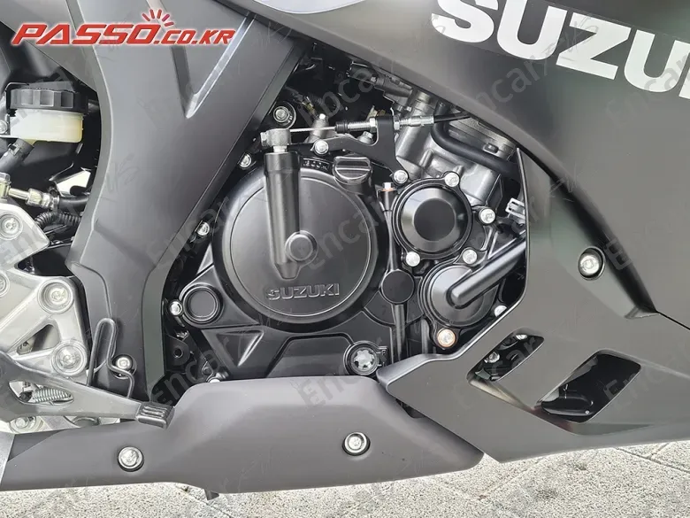 Suzuki Gsx R 125 Abs - фото 4