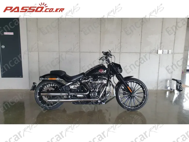 Harley-Davidson Breakout 117 - фото 0