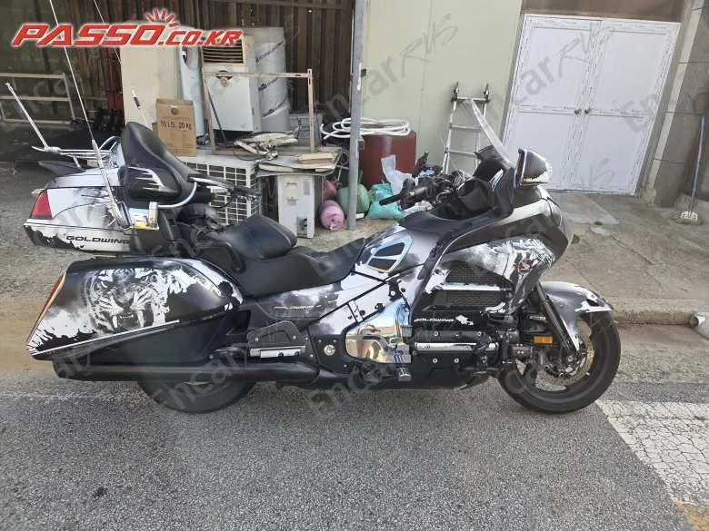HONDA GOLDWING 1800 - фото 0