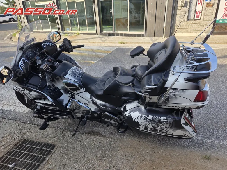 HONDA GOLDWING 1800 - фото 1