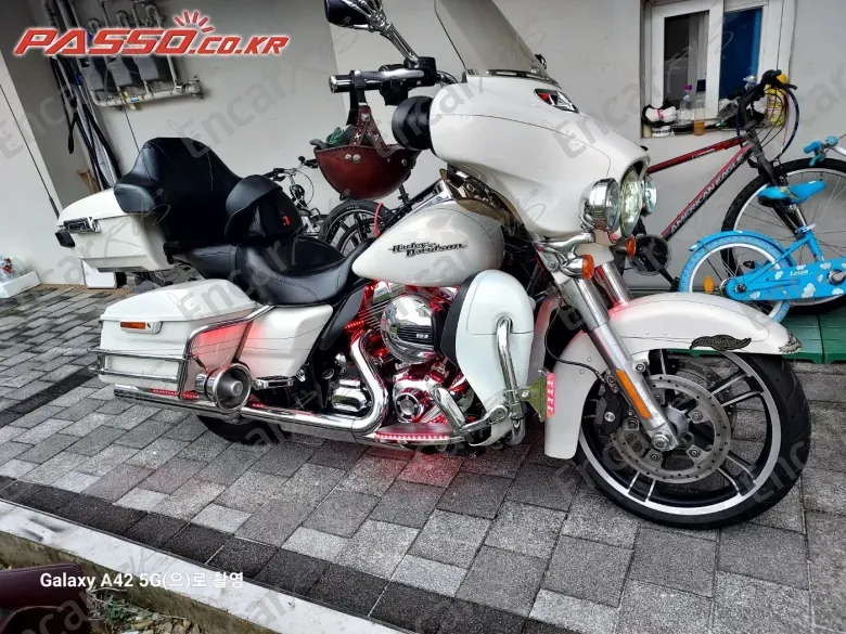 HARLEY-DAVIDSON FLHX - фото 0