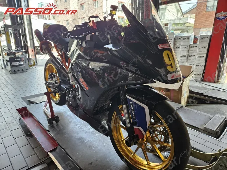 KTM RC 390 - фото 1