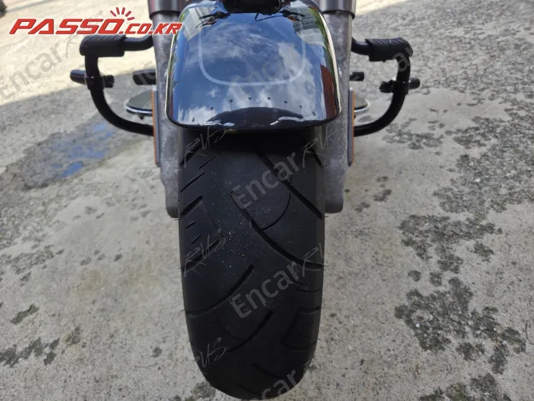 HARLEY-DAVIDSON FAT BOY 114 - фото 5