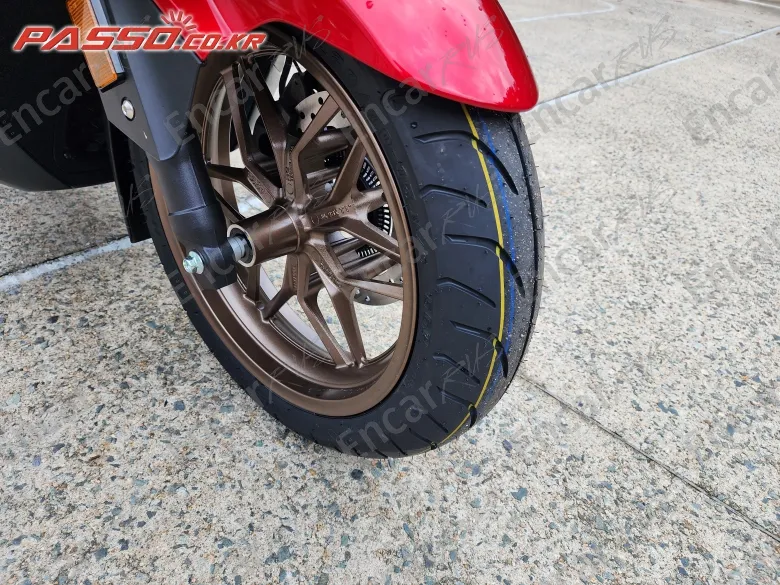 HONDA FORZA 350 - фото 5