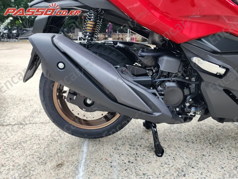 HONDA FORZA 350 - фото 6