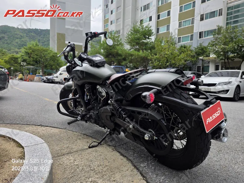 Indian Scout Bobber Twenty - фото 4