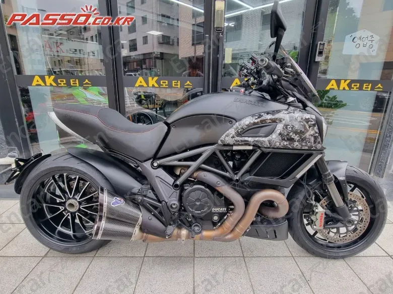 Ducati Diavel - фото 0