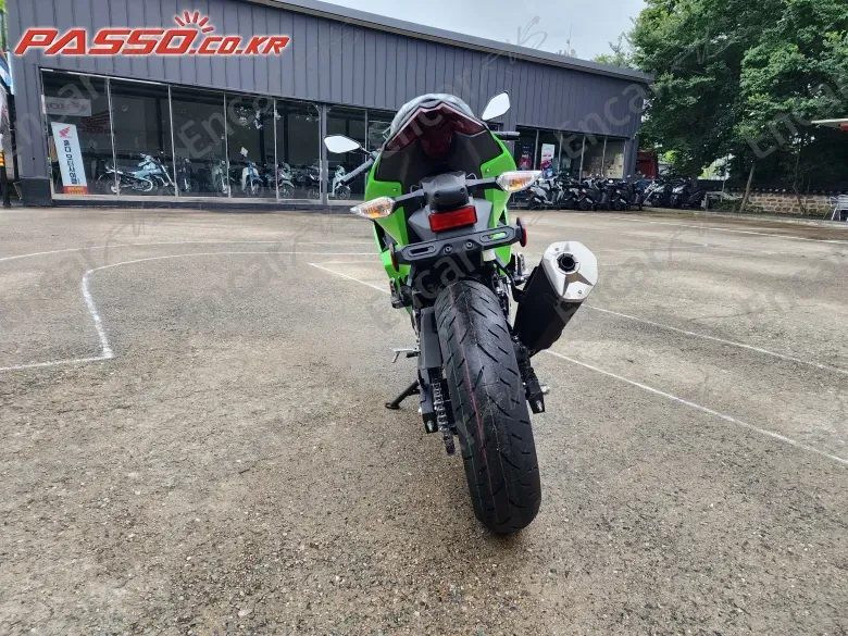 KAWASAKI ZX 500 R - фото 2
