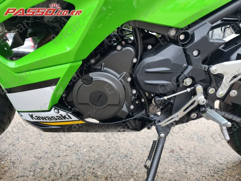 KAWASAKI ZX 500 R - фото 4