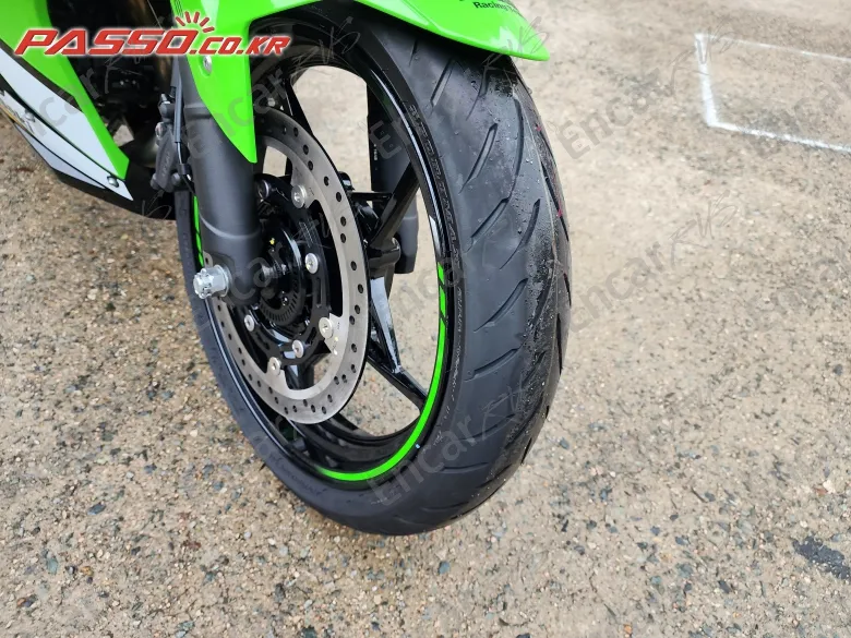 KAWASAKI ZX 500 R - фото 5