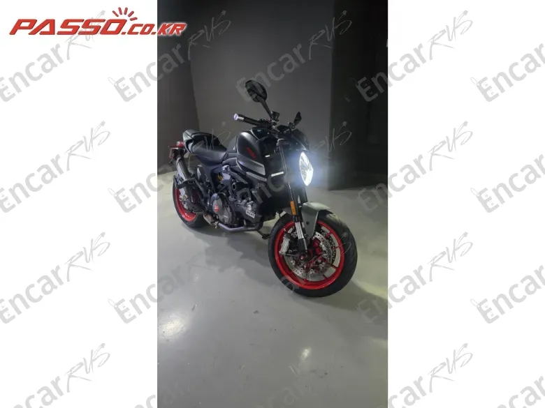 Ducati Monster 937 - фото 5