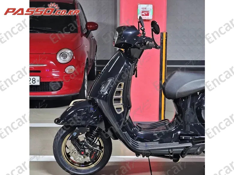 Vespa Gts 300 Super Tech - фото 3