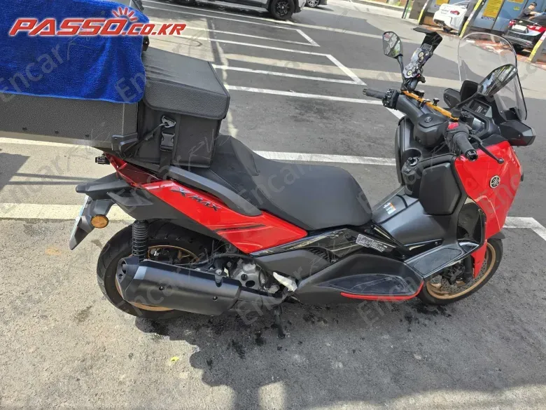 YAMAHA X MAX 300 ABS - фото 0