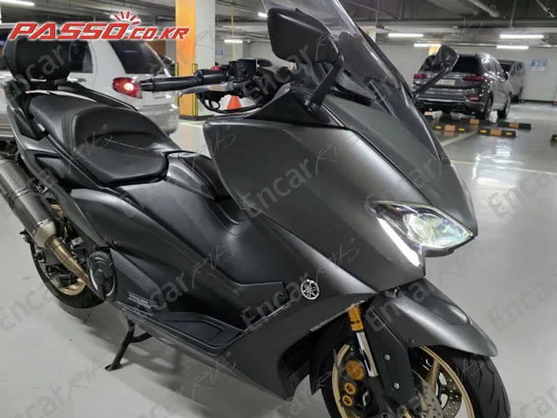 Yamaha T Max 560