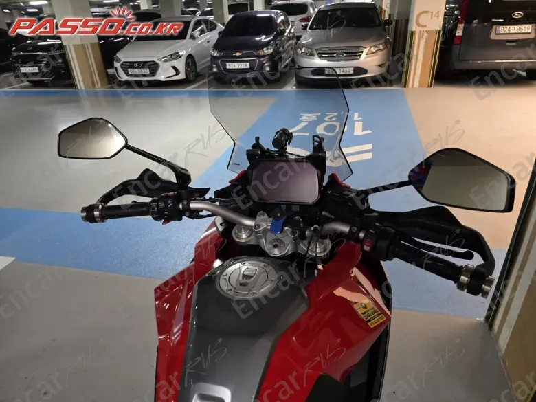 BMW F 900 XR - фото 3