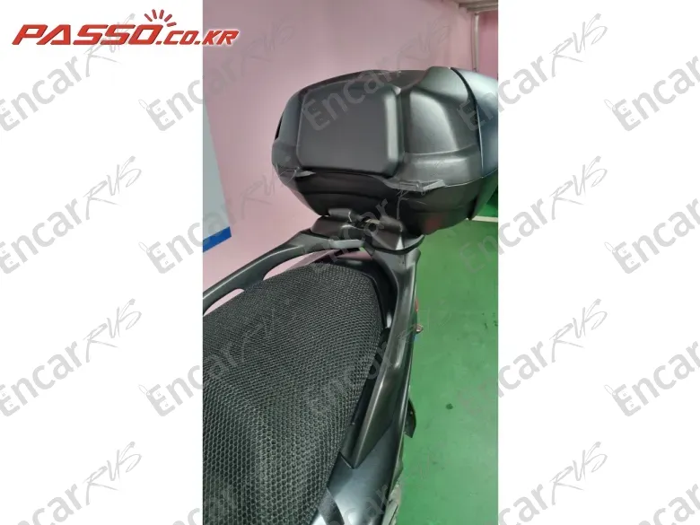 YAMAHA T MAX DX - фото 6