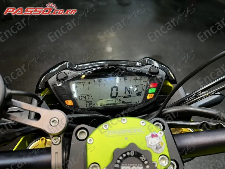 SUZUKI GSX S 1000 - фото 3