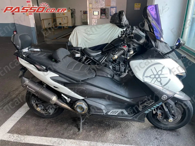 Yamaha T Max 560