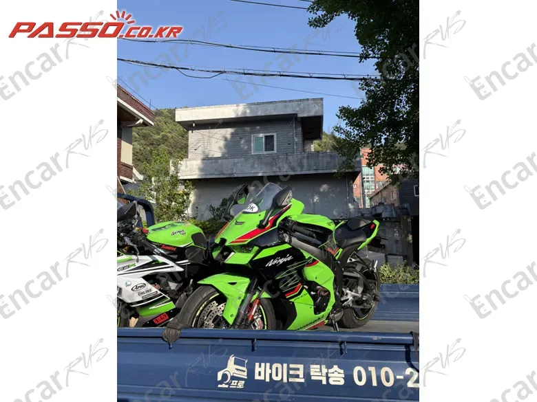 Kawasaki Zx 10 R - фото 1