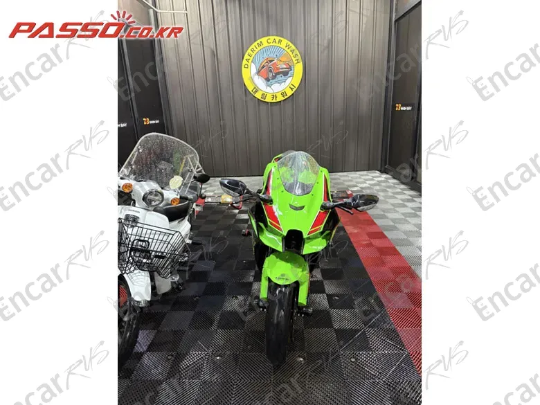 Kawasaki Zx 10 R - фото 3