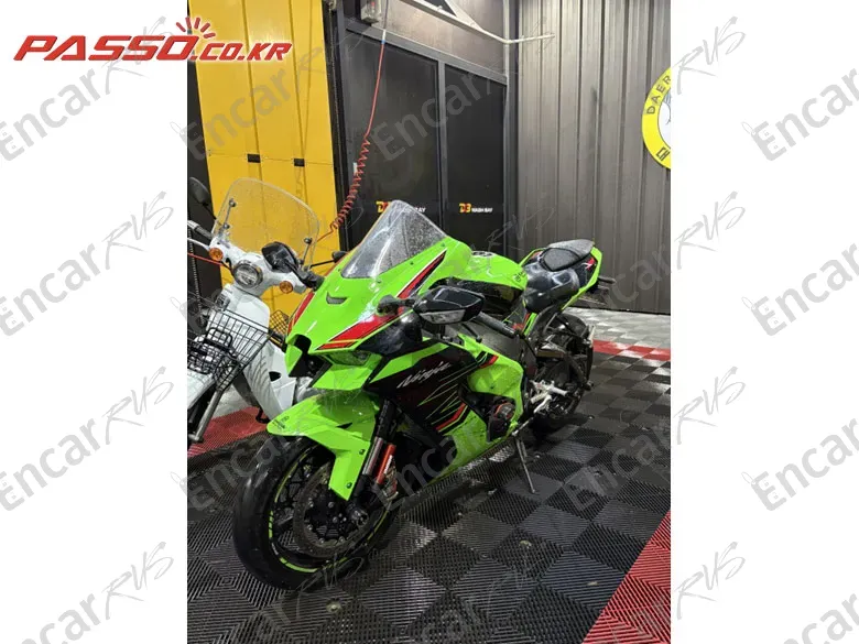 Kawasaki Zx 10 R - фото 5