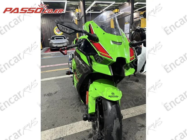 Kawasaki Zx 10 R - фото 6