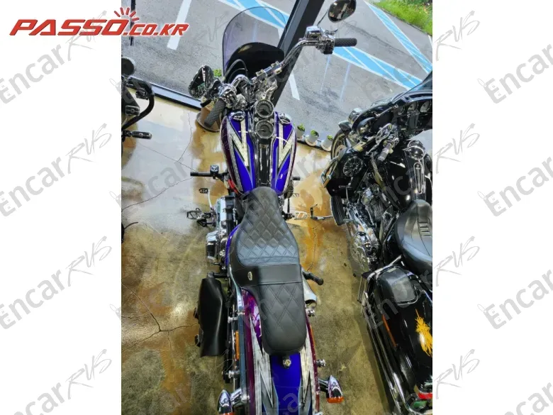 HARLEY-DAVIDSON ROAD GLIDE ST - фото 2