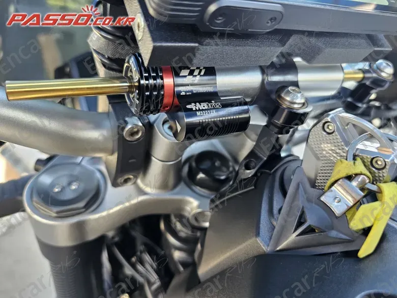 Honda Cb 1000 R - фото 3